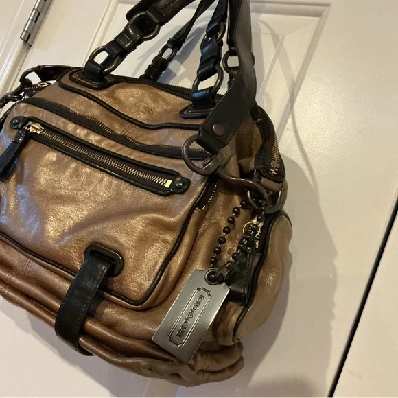 COACH Bronze Metallic Chocolate Brown Leather Shoulder Bag w Strap & Hangtag - Picture 13 of 14